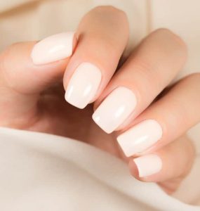 کاشت ناخن پودری یا ژله ای؟